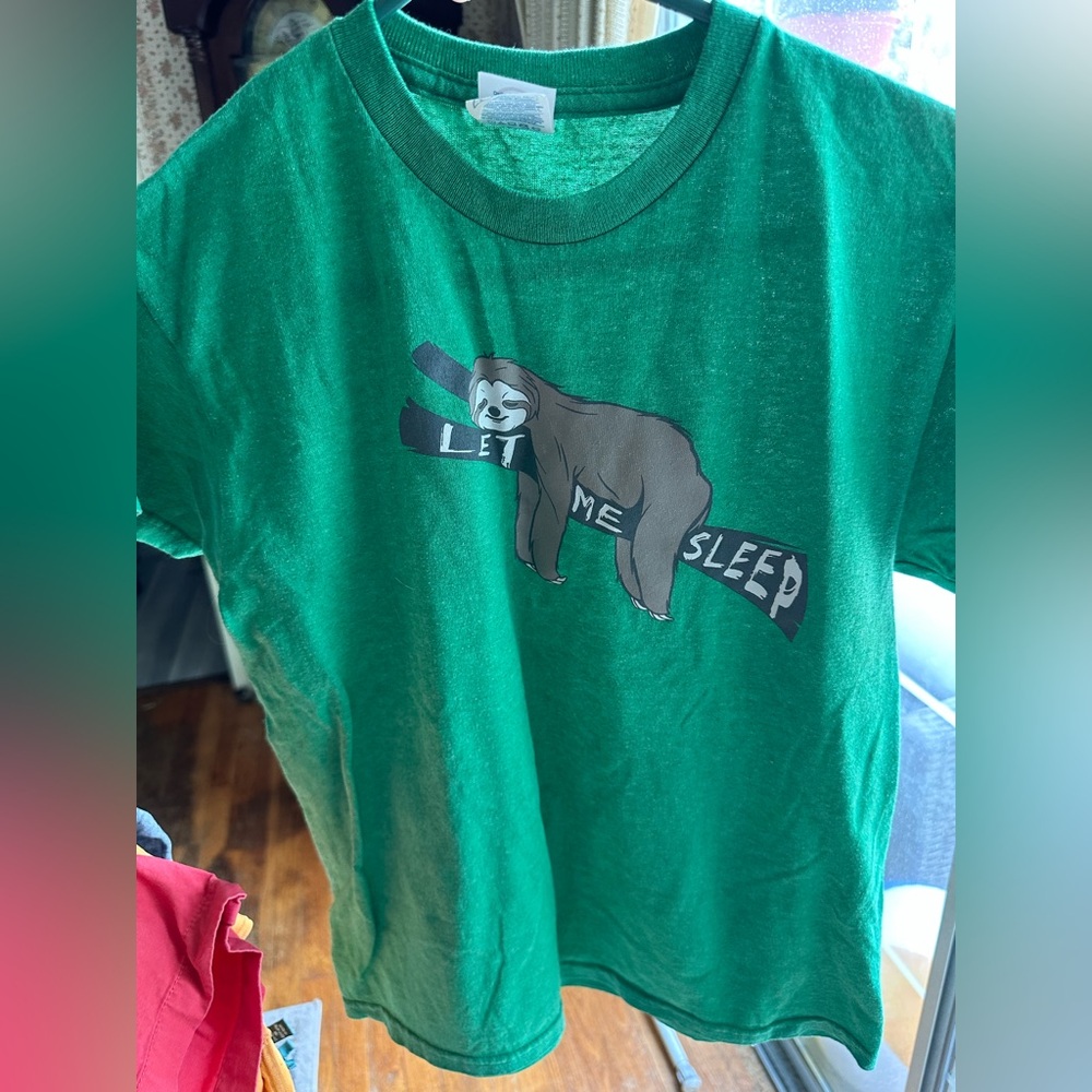 Delta Green Kids' Sloth Graphic Tee - LET ME SLEEP